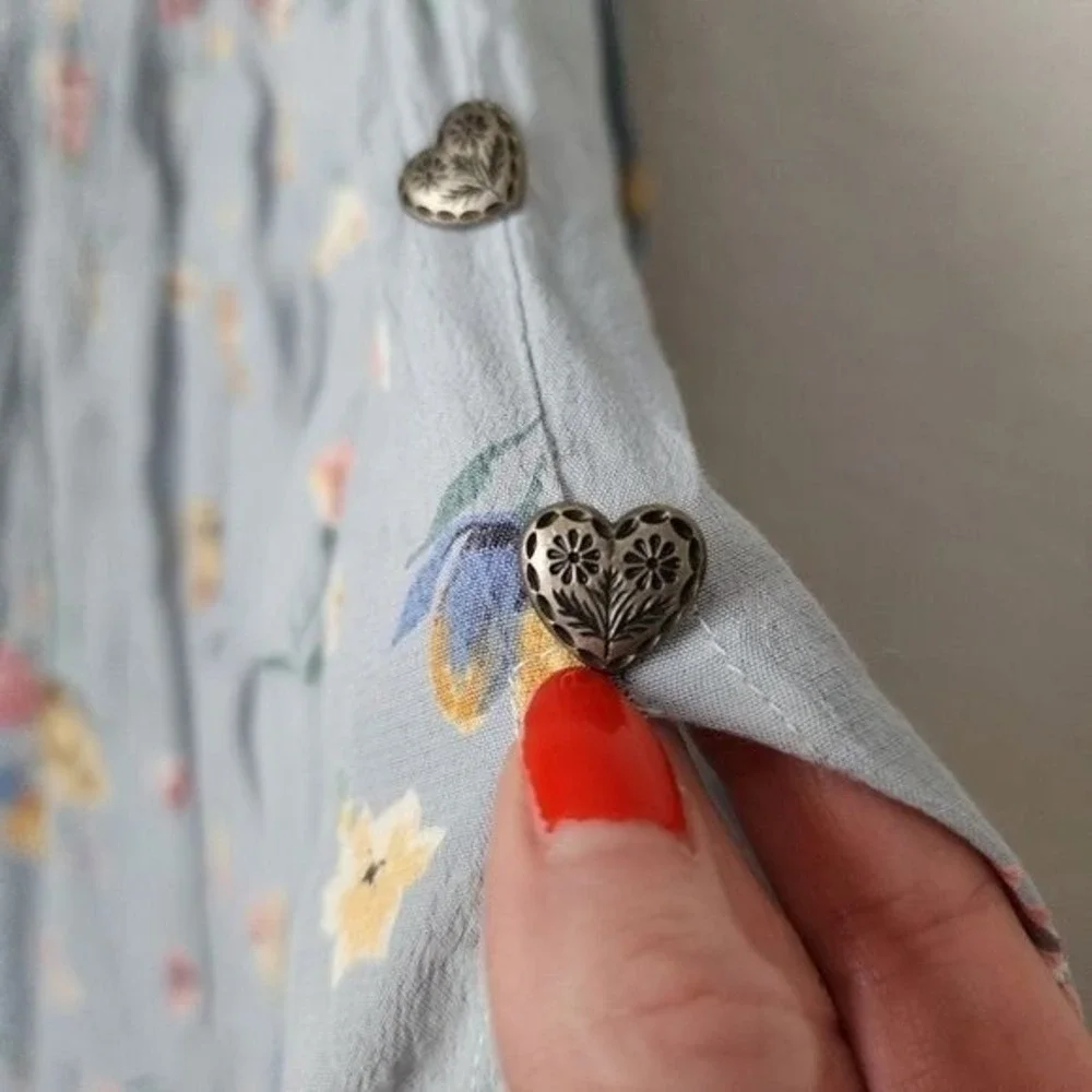 SURREALIST 90s Crinkle Floral Midi Skirt Heart Buttons Cottagecore Romantic‎